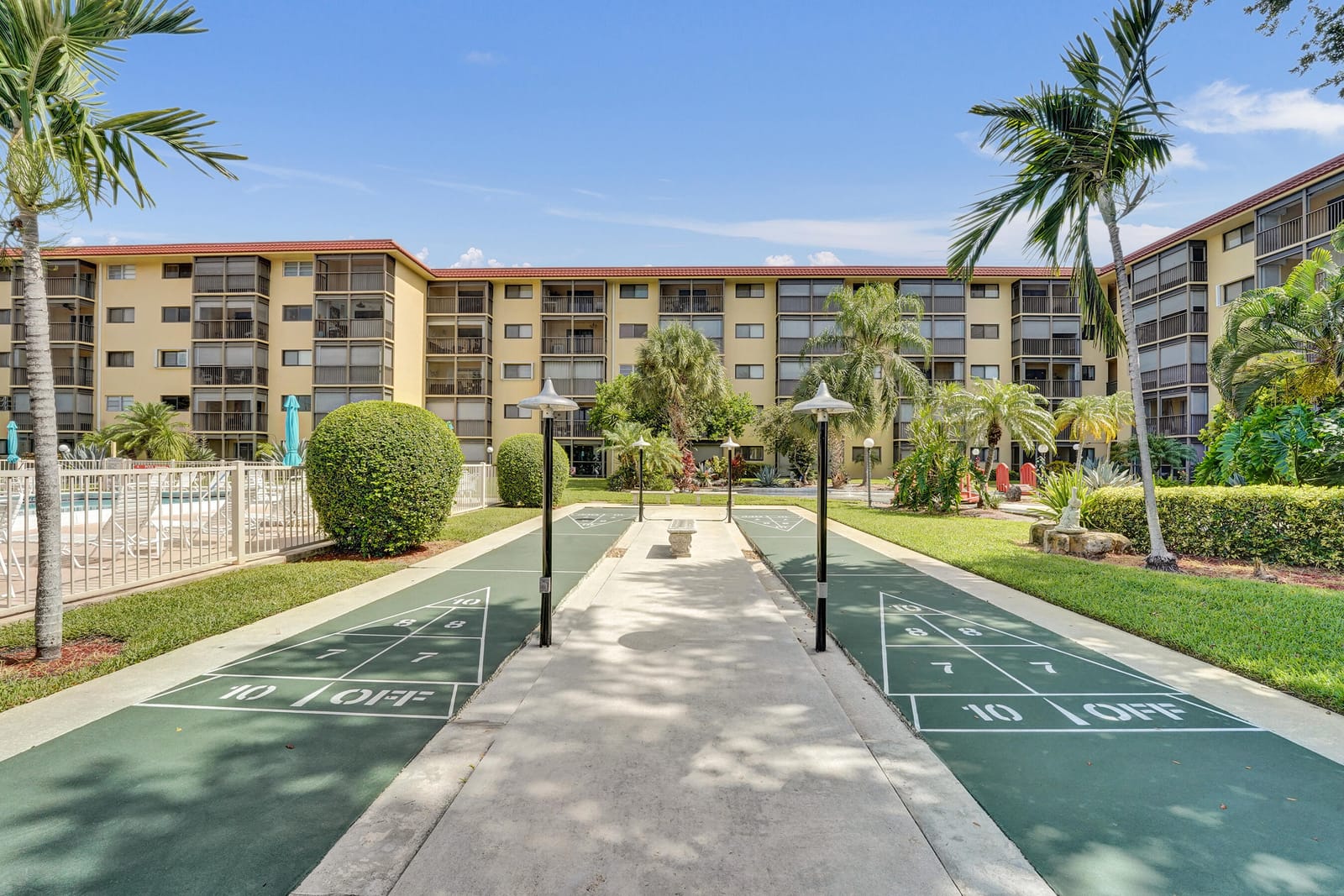 2601 NE 14th Street Causeway 231, Pompano Beach, FL 33062