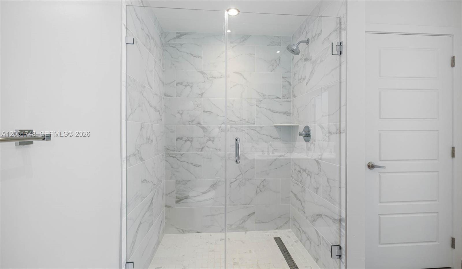 2150 N Bayshore Drive 609 — photo 9