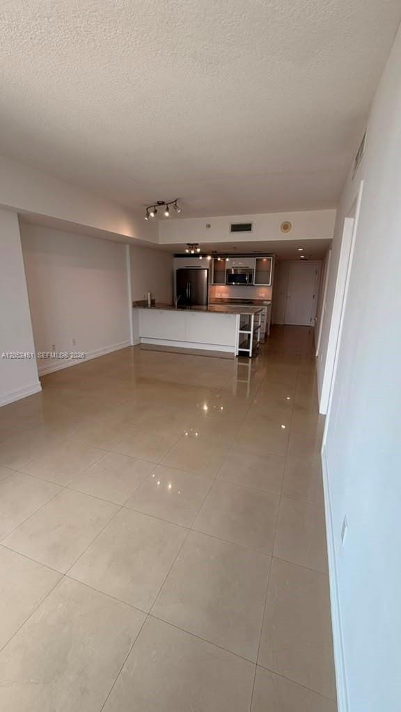 185 SW 7th Street 2505 — photo 5