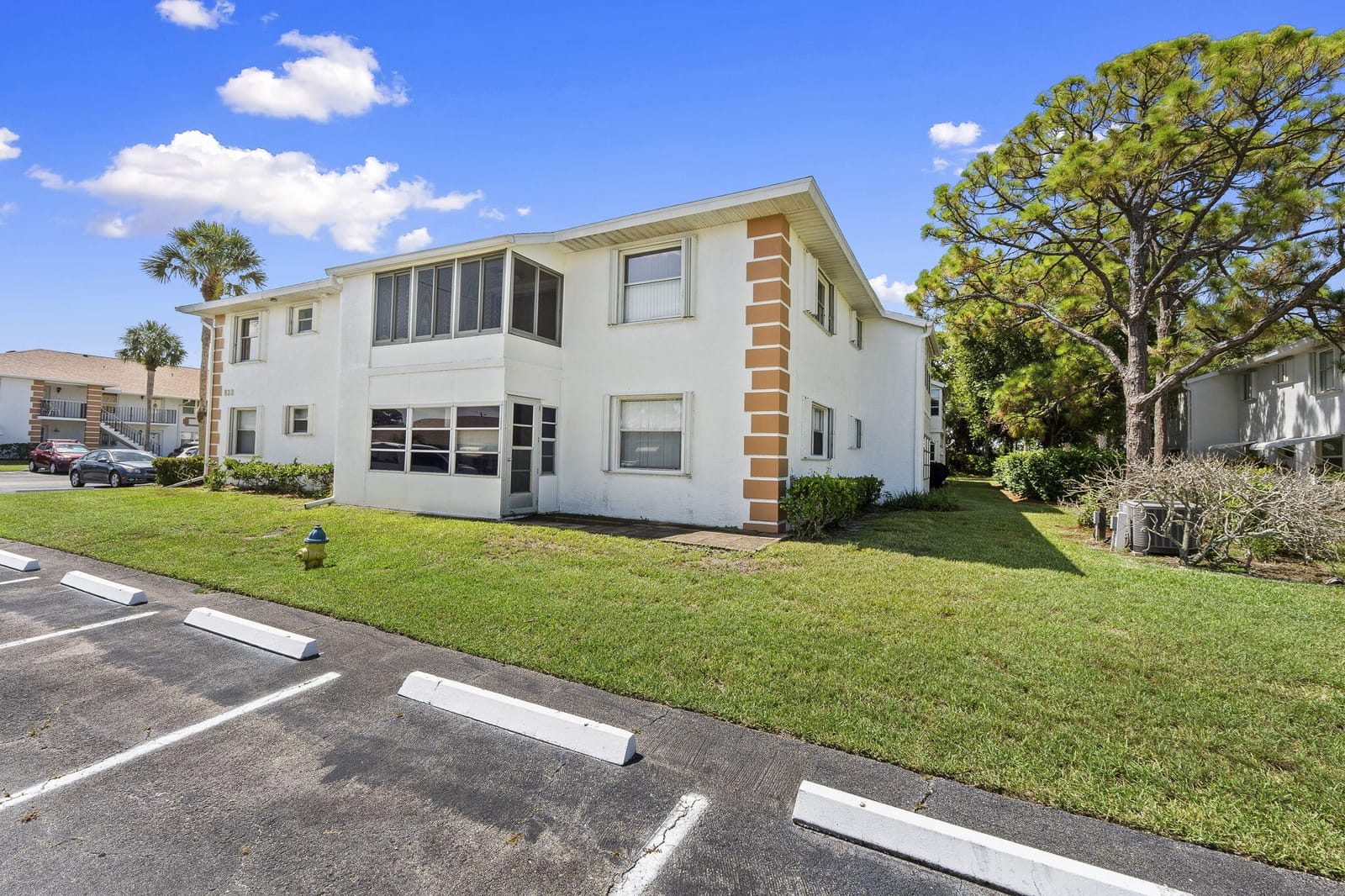 533 S Lakes End Drive D2, Fort Pierce, FL 34982 photo 23