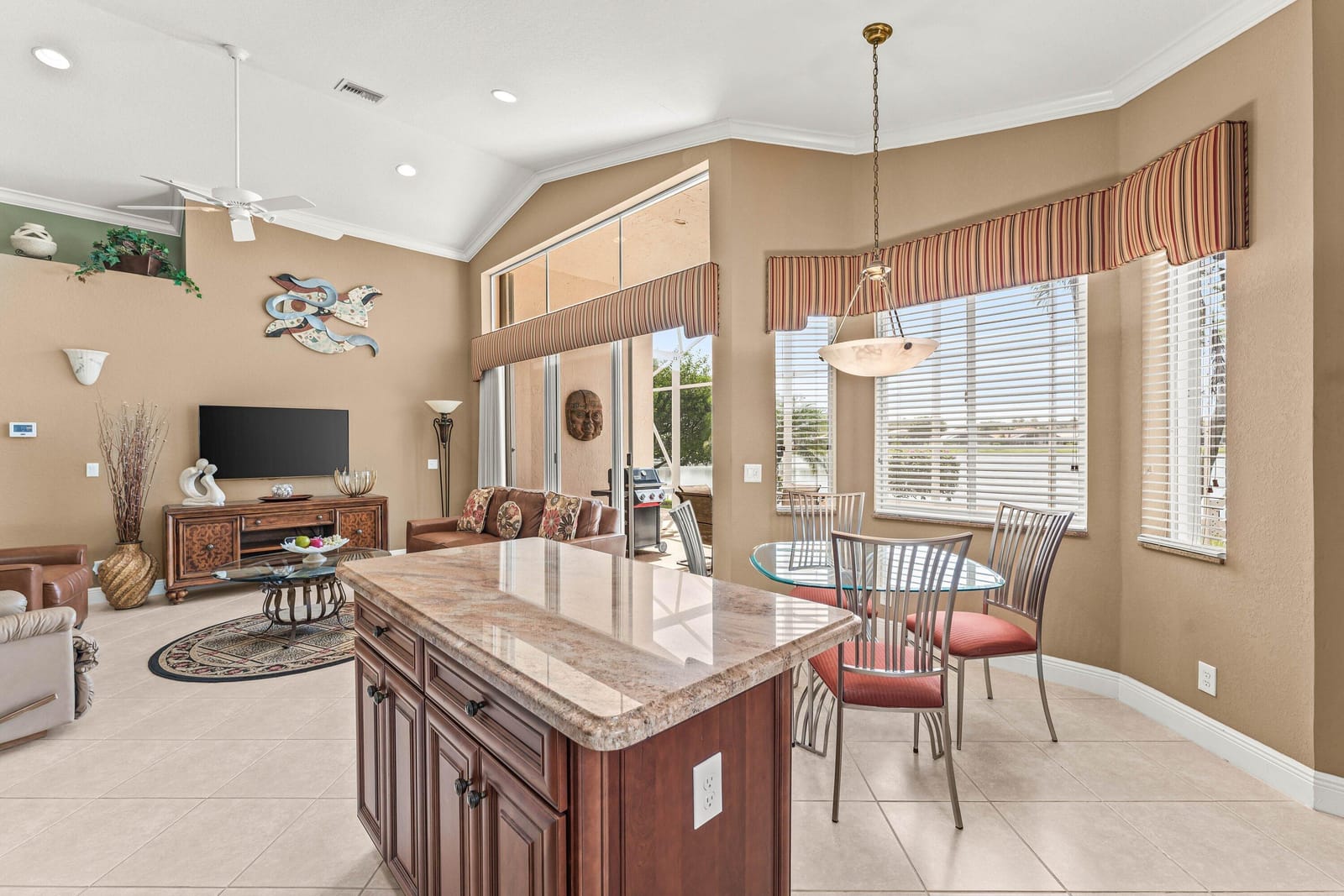 8335 Marsala Way, Boynton Beach, FL 33472 photo 14