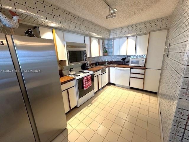 6423 Collins Avenue 809, Miami Beach, FL 33141 photo 8