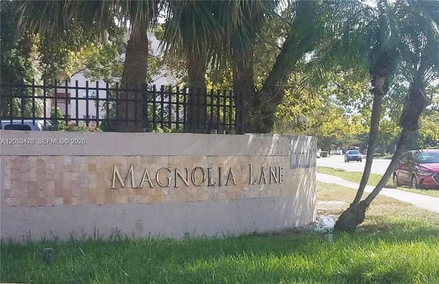 7429 SW 152nd Avenue 13-108, Miami, FL 33193