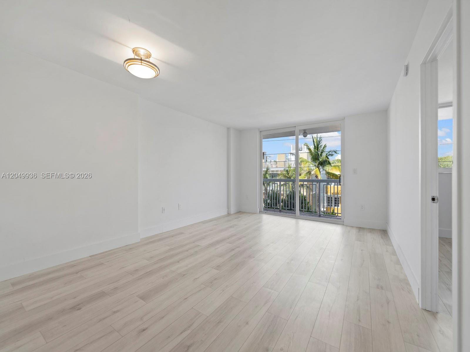 401 Ocean Drive 403 — photo 8