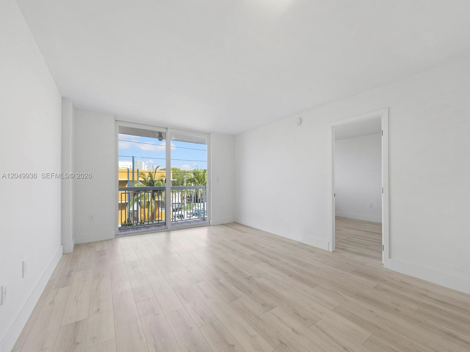 401 Ocean Drive 403 — photo 9