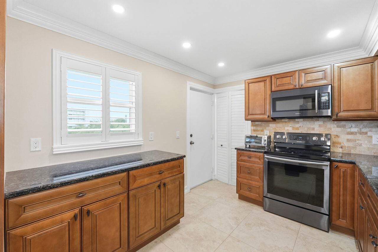 6000 NW 2nd Avenue #437, Boca Raton, FL 33487 photo 13