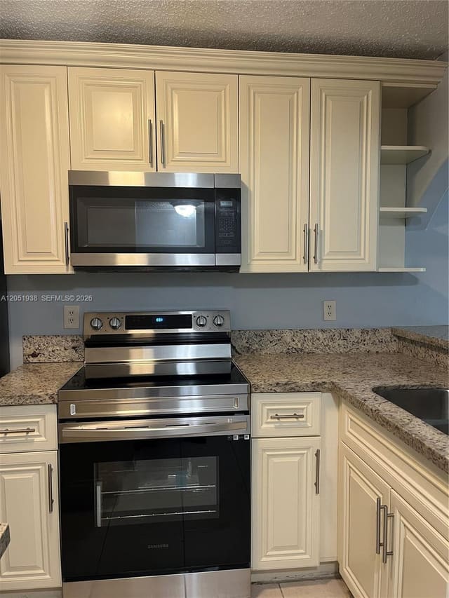 2740 Forest Hills Boulevard 202, Coral Springs, FL 33065