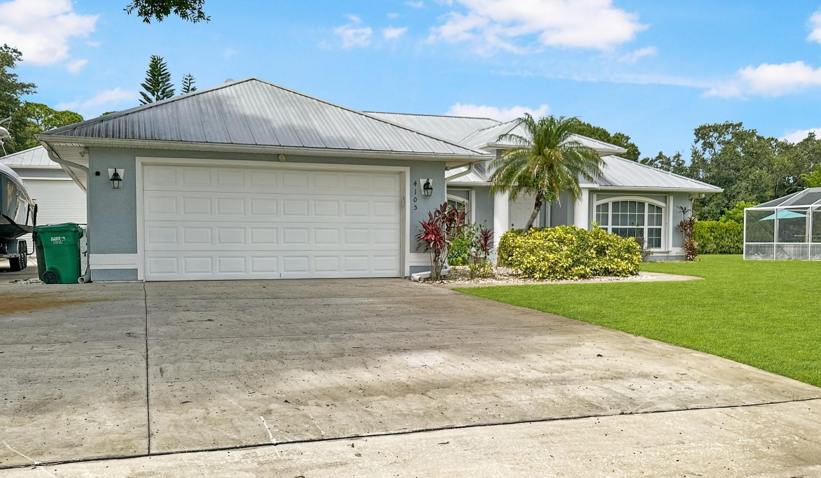 4105 Smokey Pines Court — photo 2