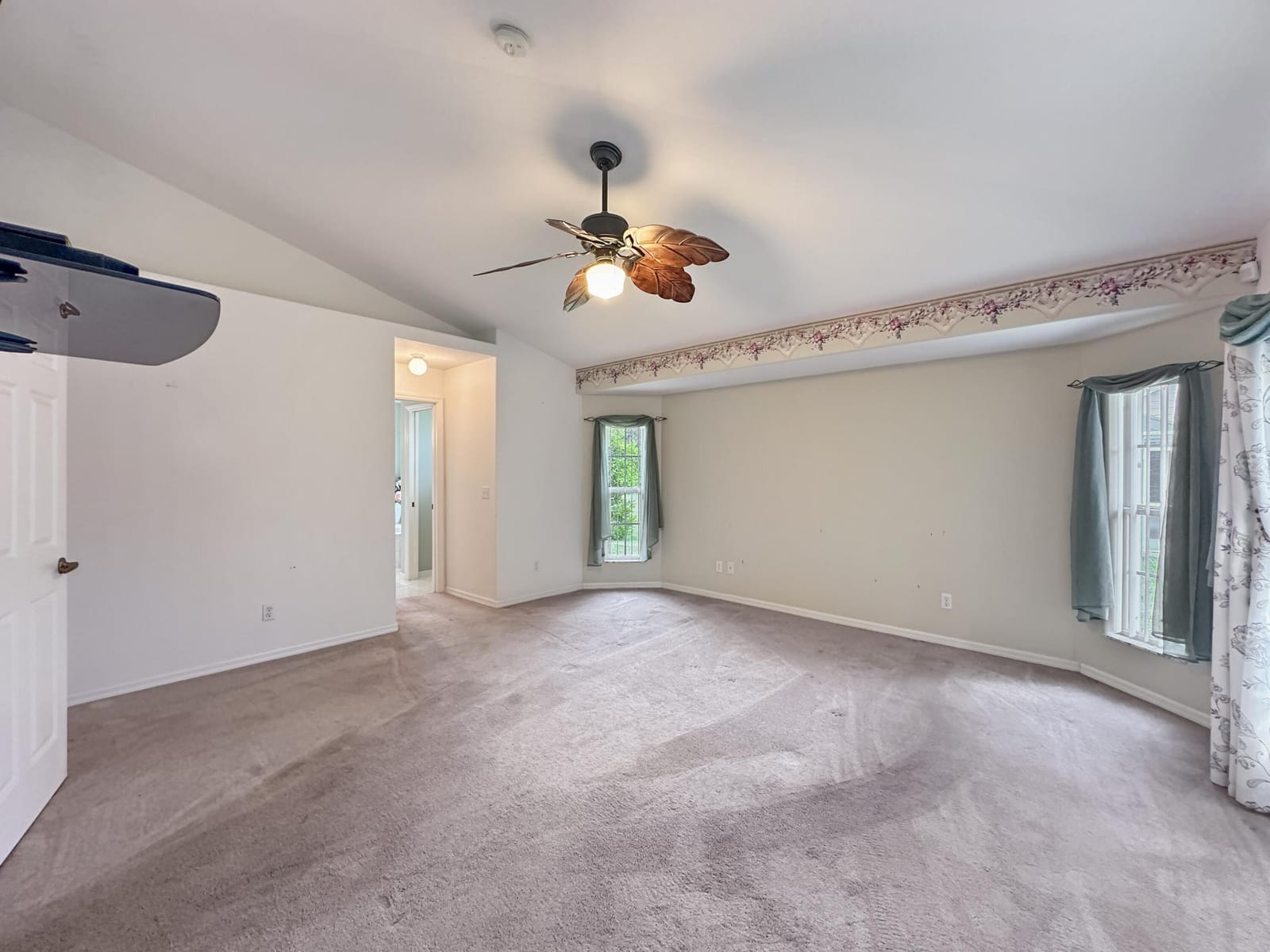 4105 Smokey Pines Court, Fort Pierce, FL 34951 photo 18