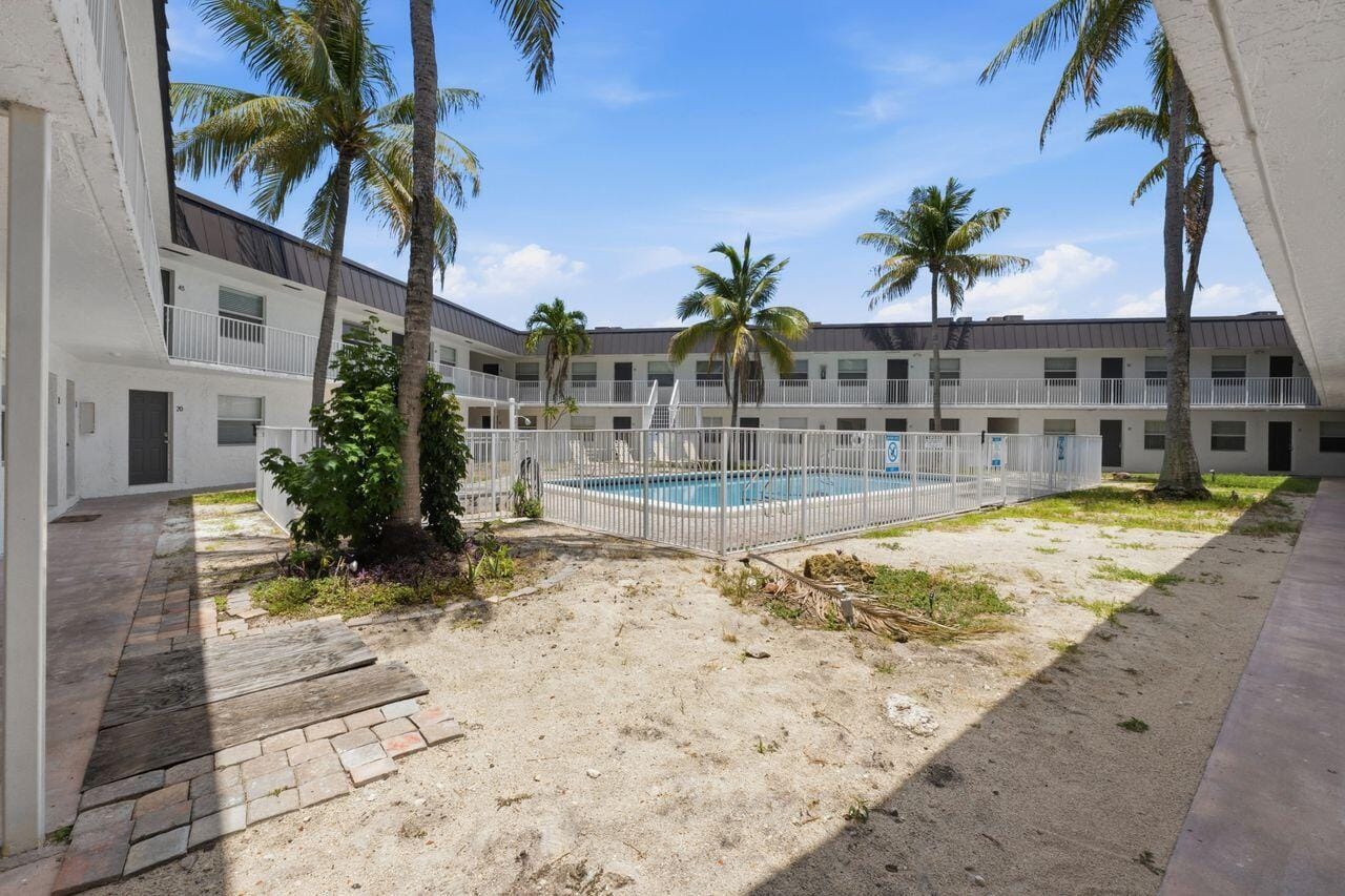 1470 N Dixie Highway 43, Fort Lauderdale, FL 33304 photo 18