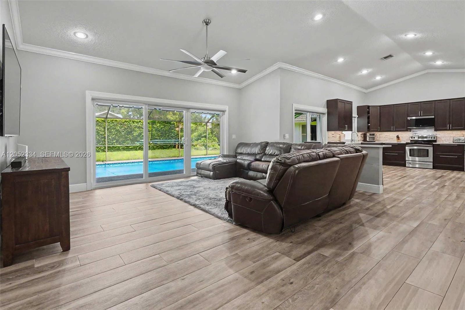 Pending home at 5085 NW 96th Way, Coral Springs, FL 33076