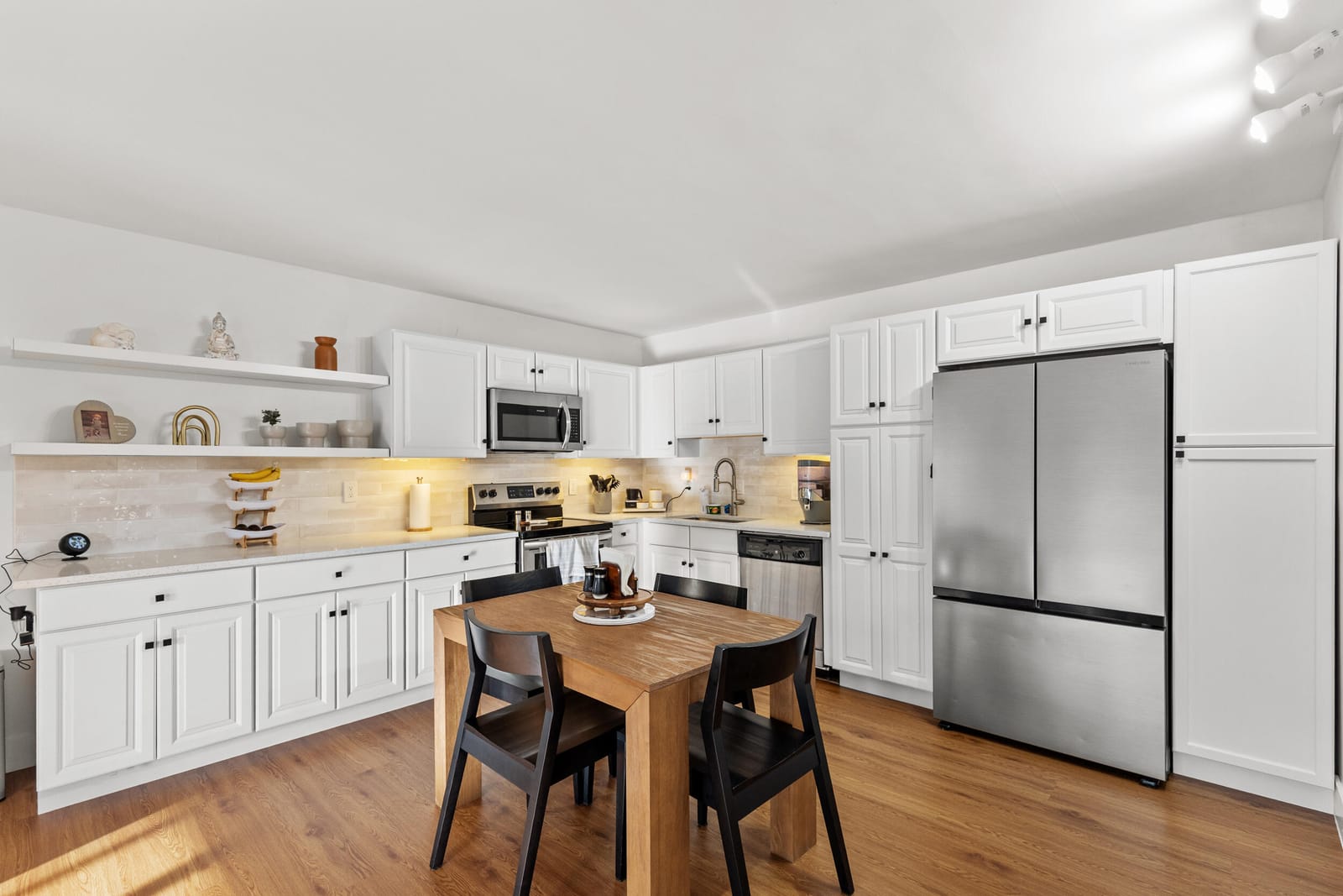722 Sunny Pine Way D1, Greenacres, FL 33415