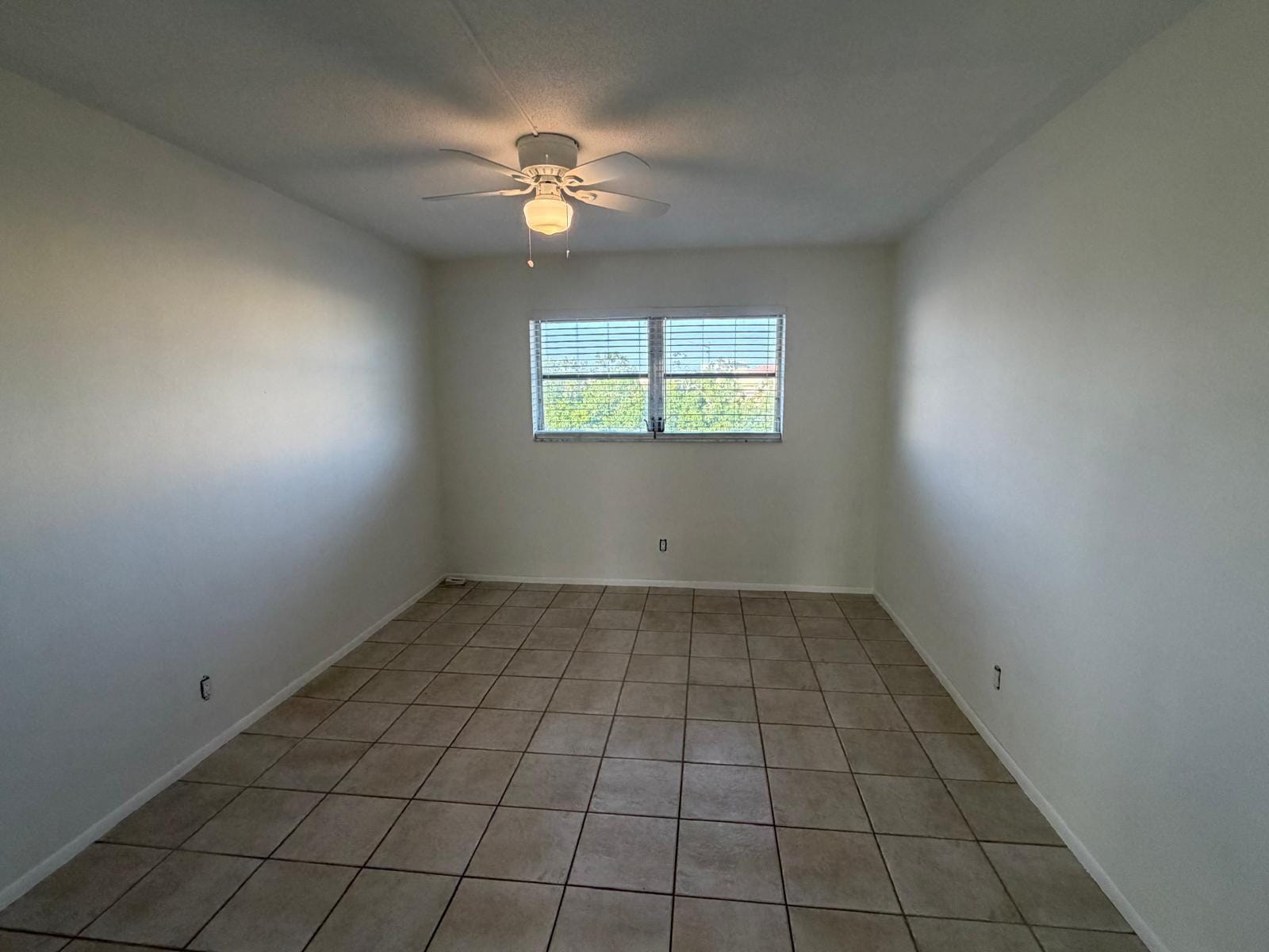 1310 NW 43rd Avenue NW 308 — photo 5