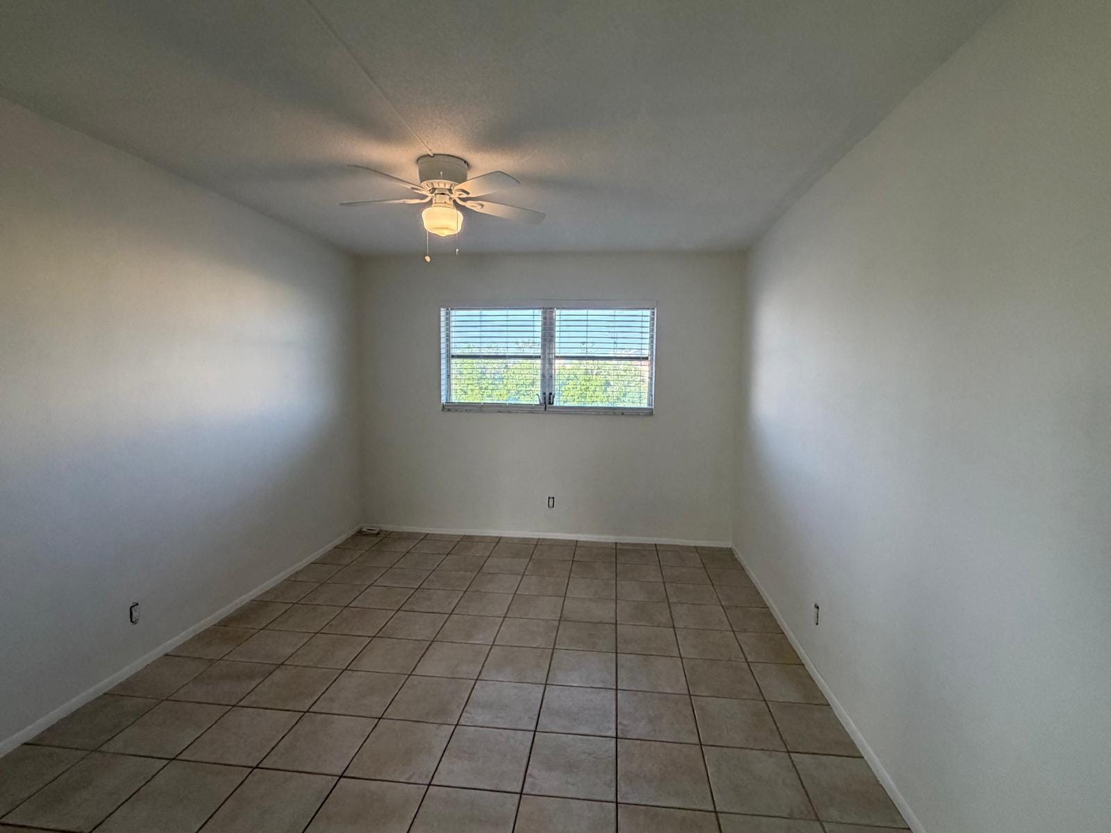 1310 NW 43rd Avenue NW 308 — photo 8