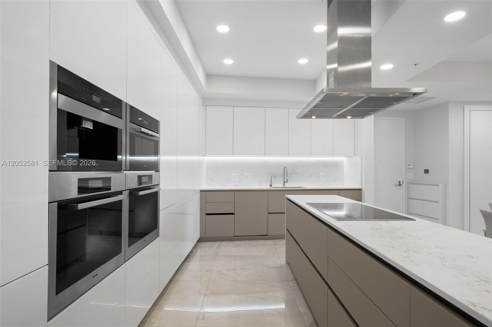 18201 Collins Avenue 4606 — photo 4
