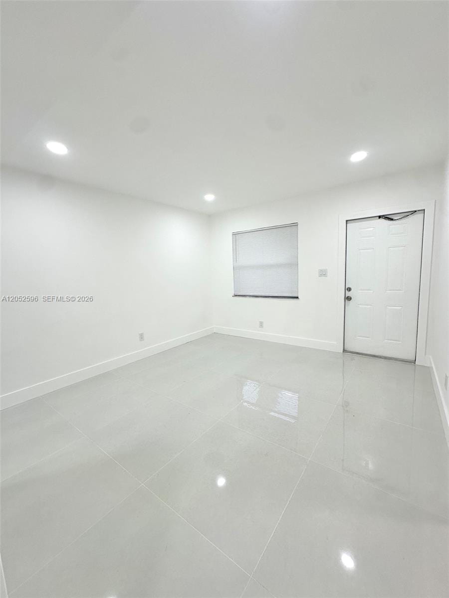 417 NW 7th Terrace 2, Fort Lauderdale, FL 33311 photo 11