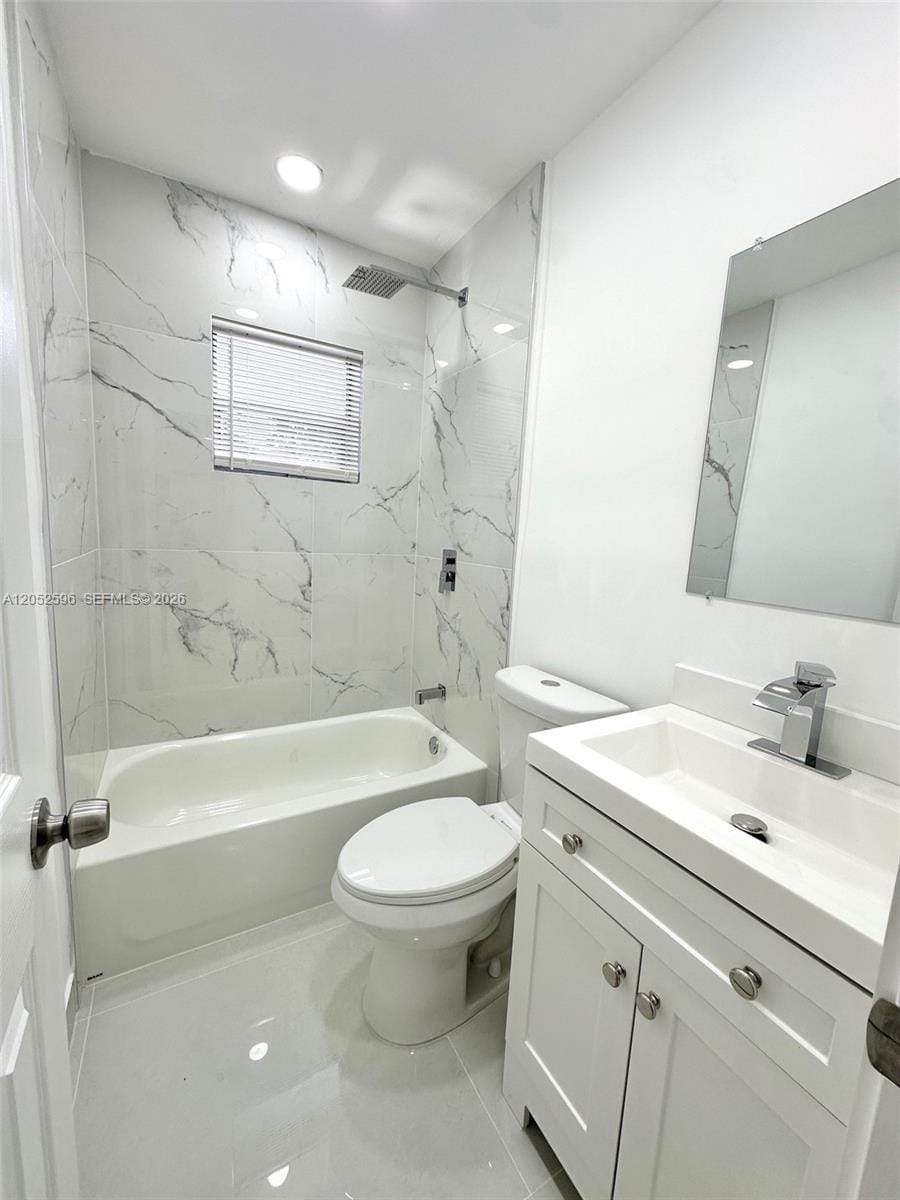 417 NW 7th Terrace 2, Fort Lauderdale, FL 33311 photo 8