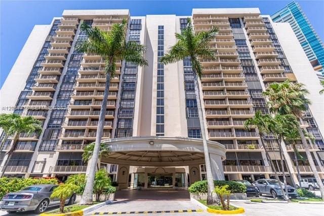 1450 Brickell Bay Drive 801, Miami, FL 33131