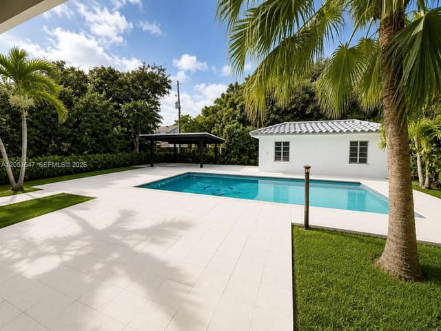 859 NE 115th Street, Biscayne Park, FL 33161