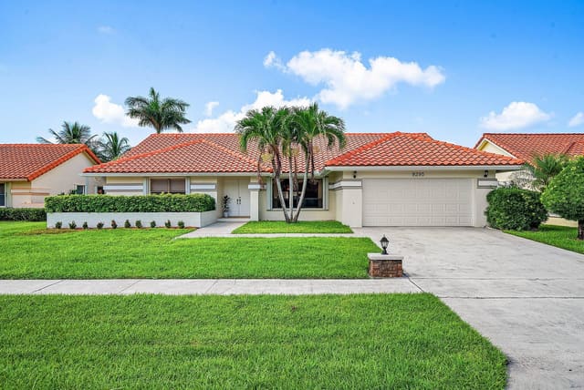 9295 Sun Pointe Drive, Boynton Beach, FL 33437