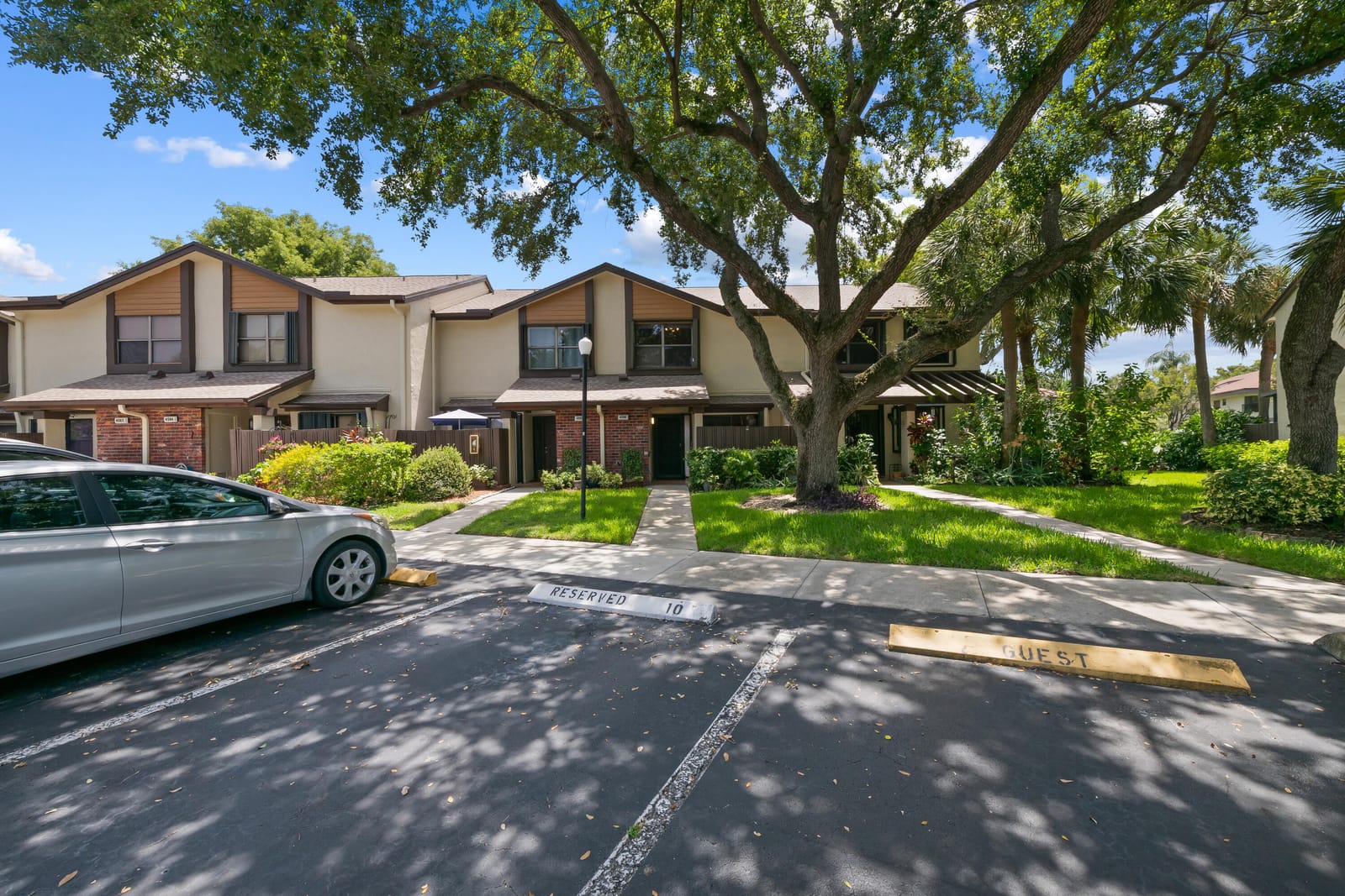 4586 Carambola Circle S 27217, Coconut Creek, FL 33066
