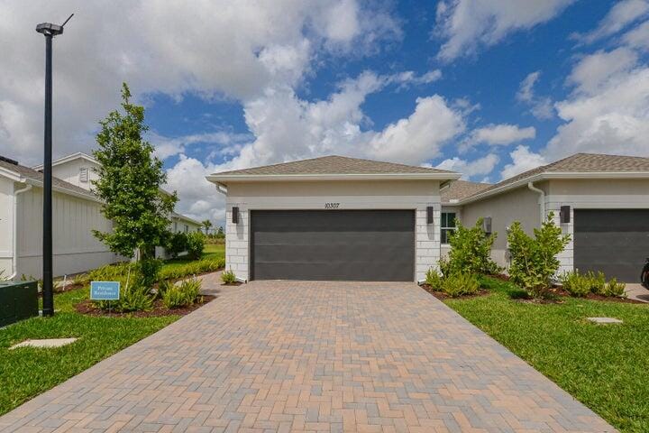 10307 NW Dreamweaver Road — photo 4