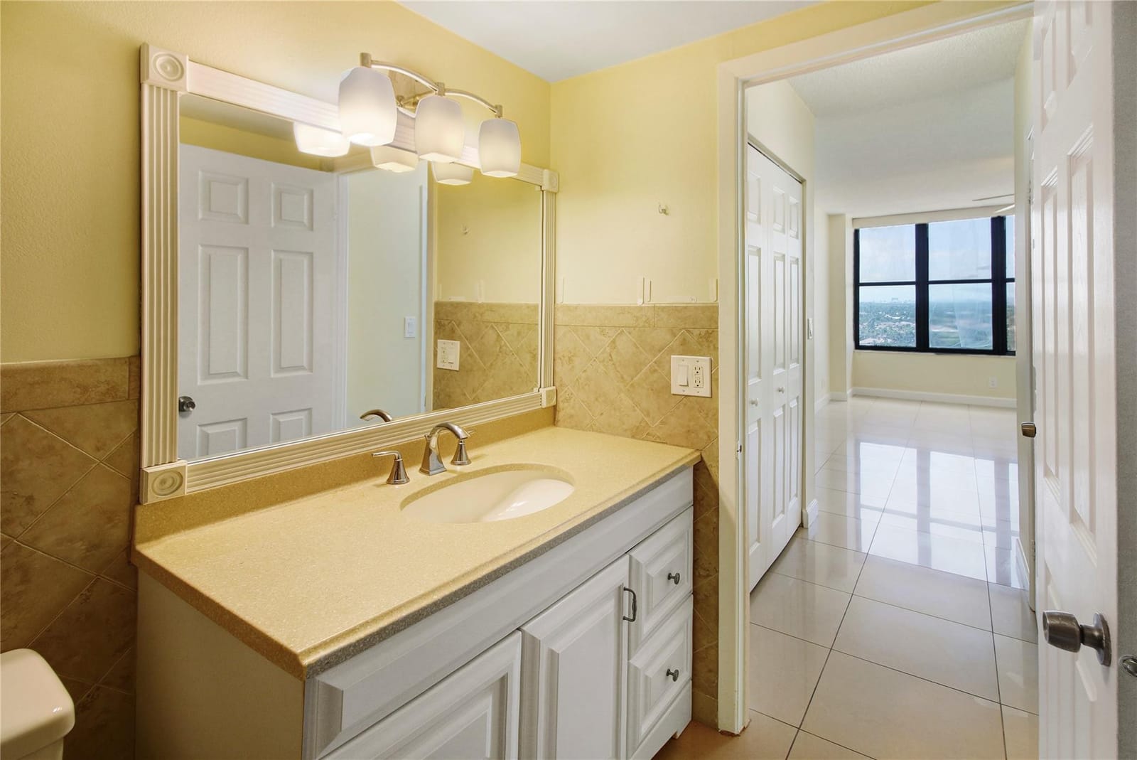 2500 PARKVIEW Drive 1710, Hallandale Beach, FL 33009 photo 16