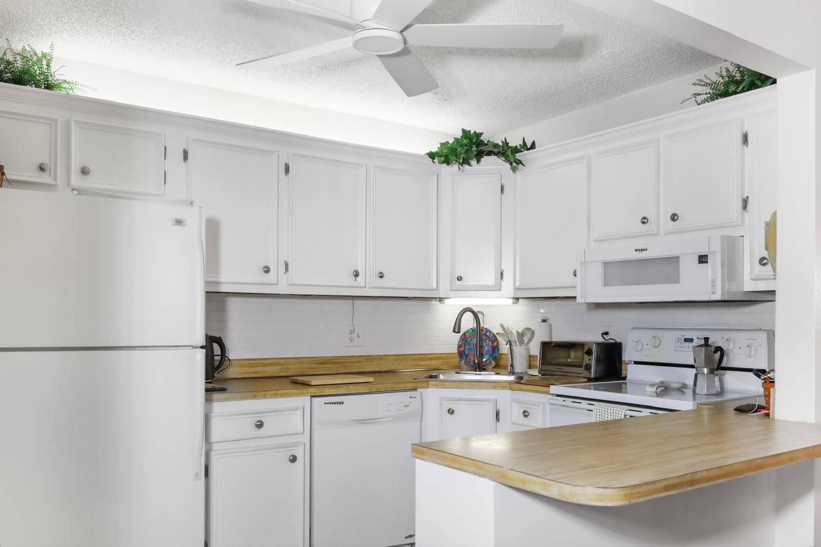 106 Lake Pine Circle C-1, Greenacres, FL 33463 photo 16