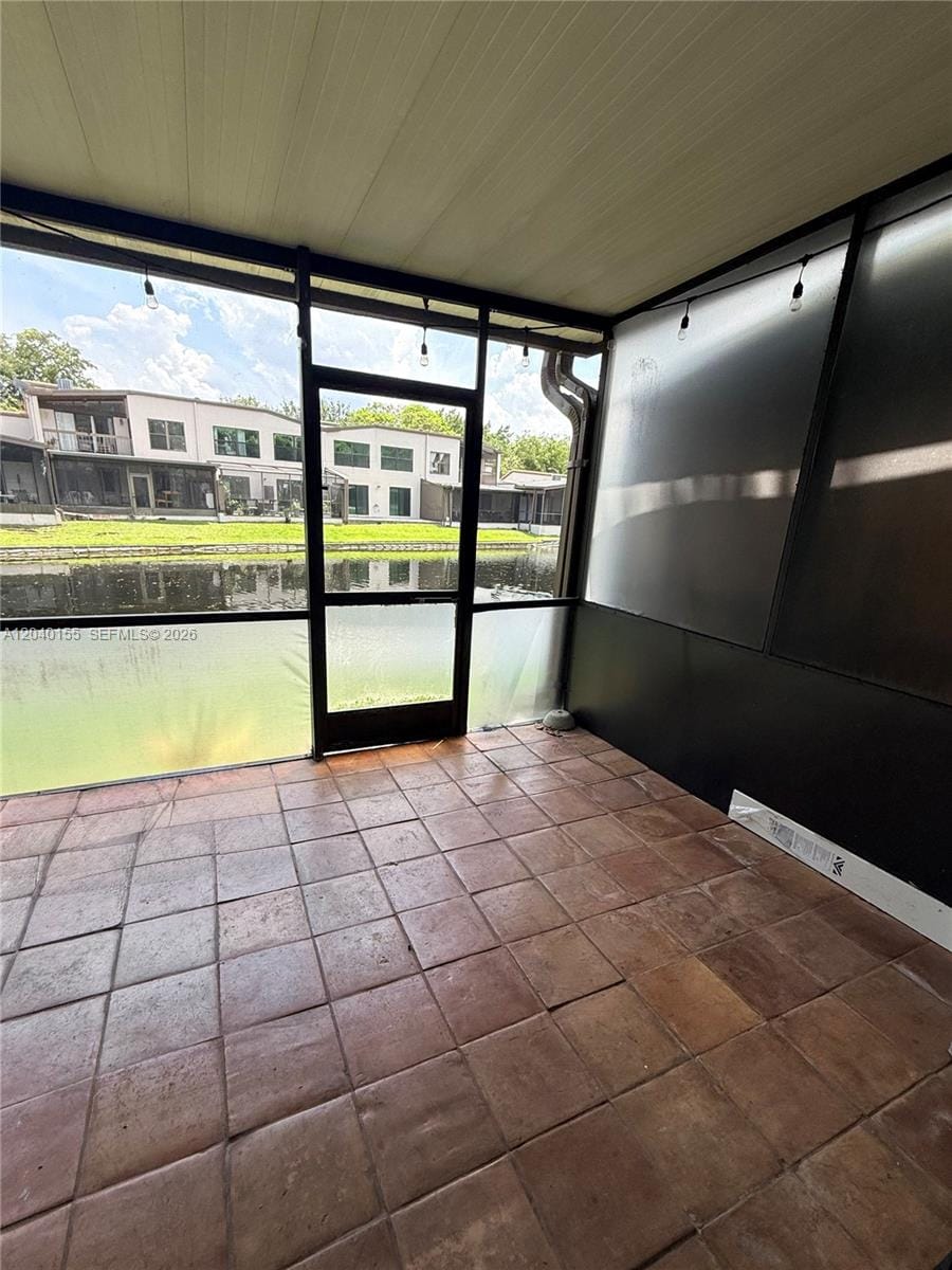 9717 N New River Canal Road 406 — photo 12