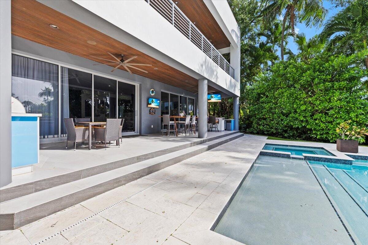 1304 SW 9th Street — photo 12