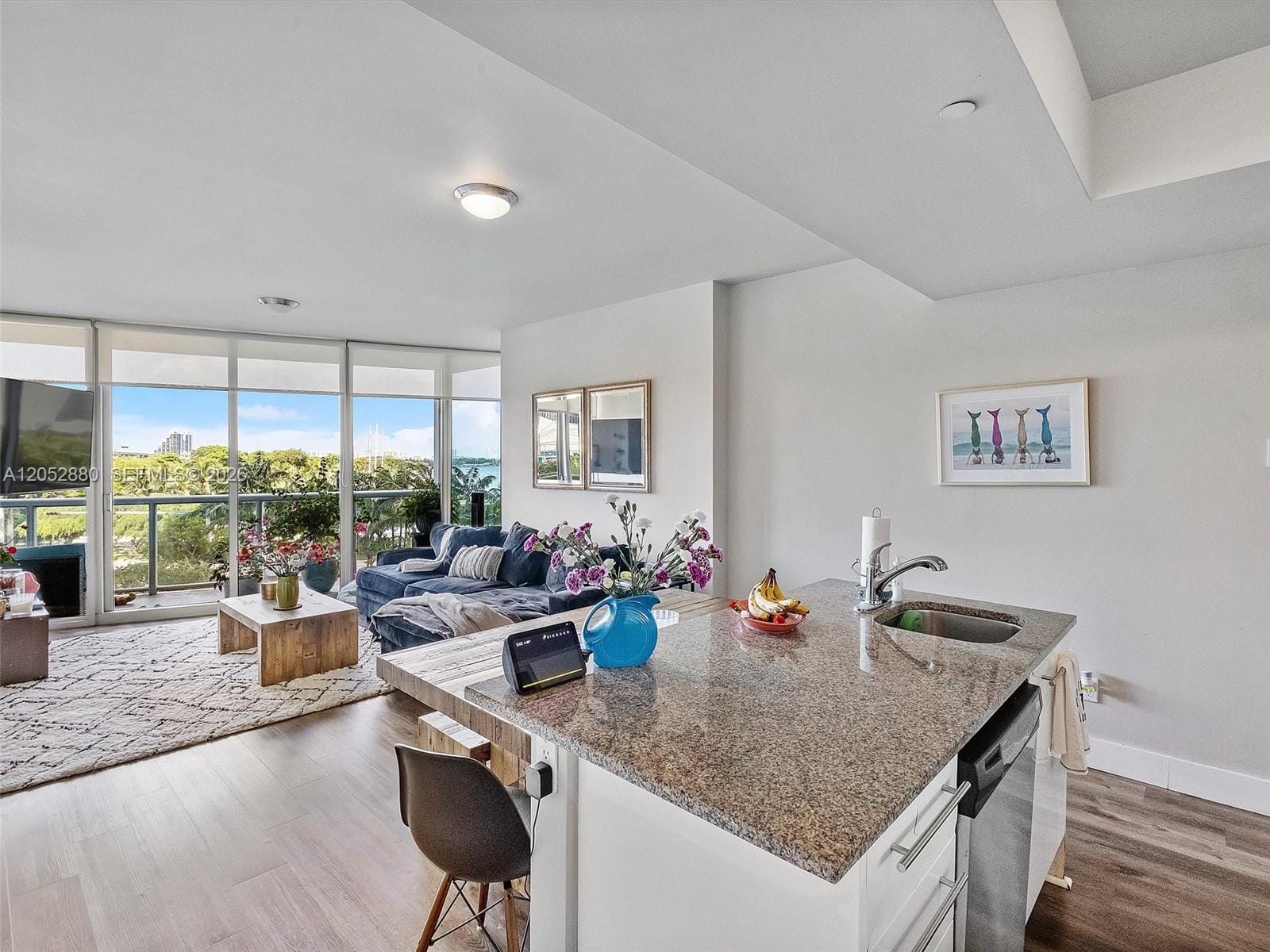 888 Biscayne Boulevard 309, Miami, FL 33132 photo 2