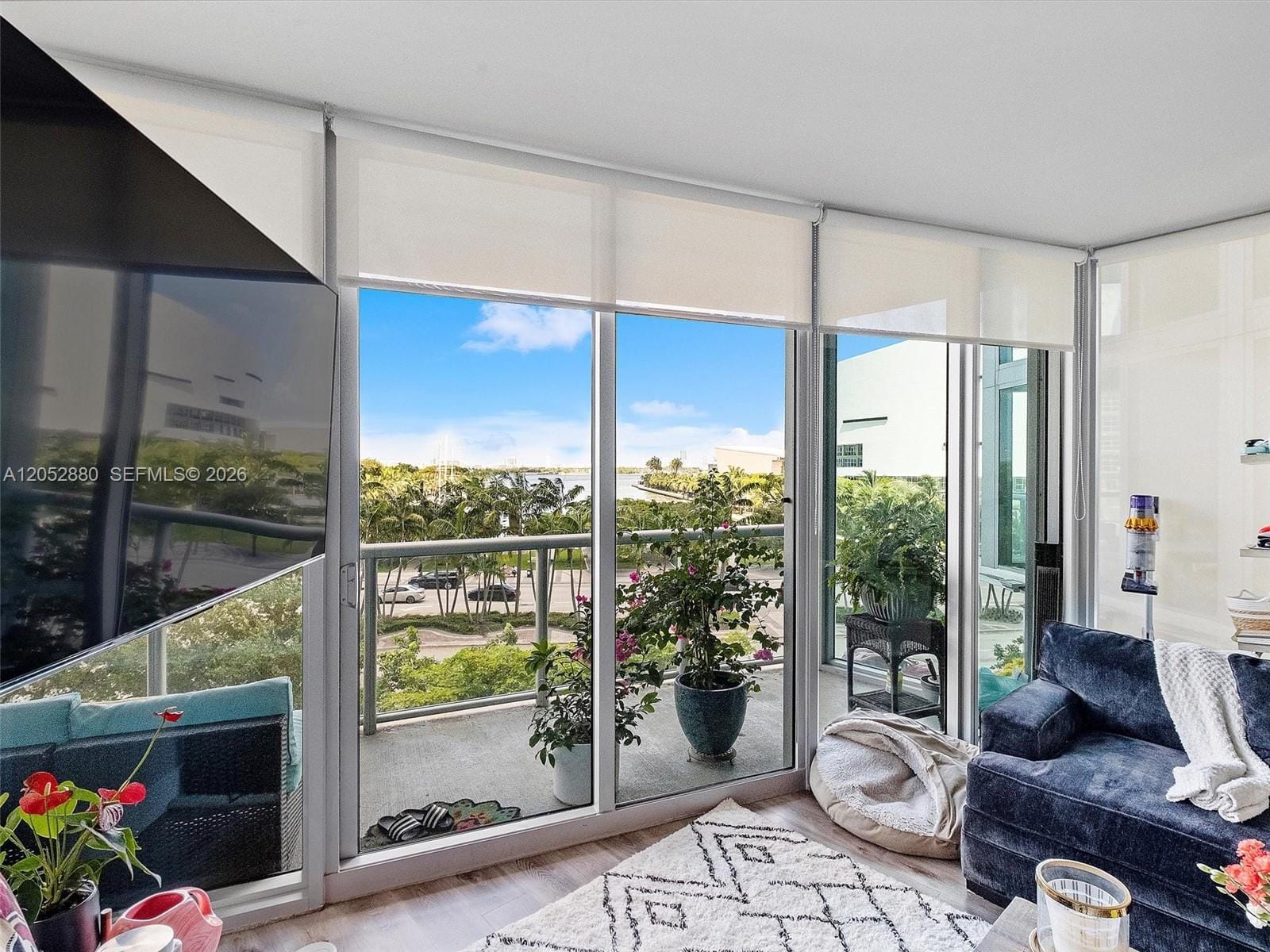 888 Biscayne Boulevard 309, Miami, FL 33132 photo 4