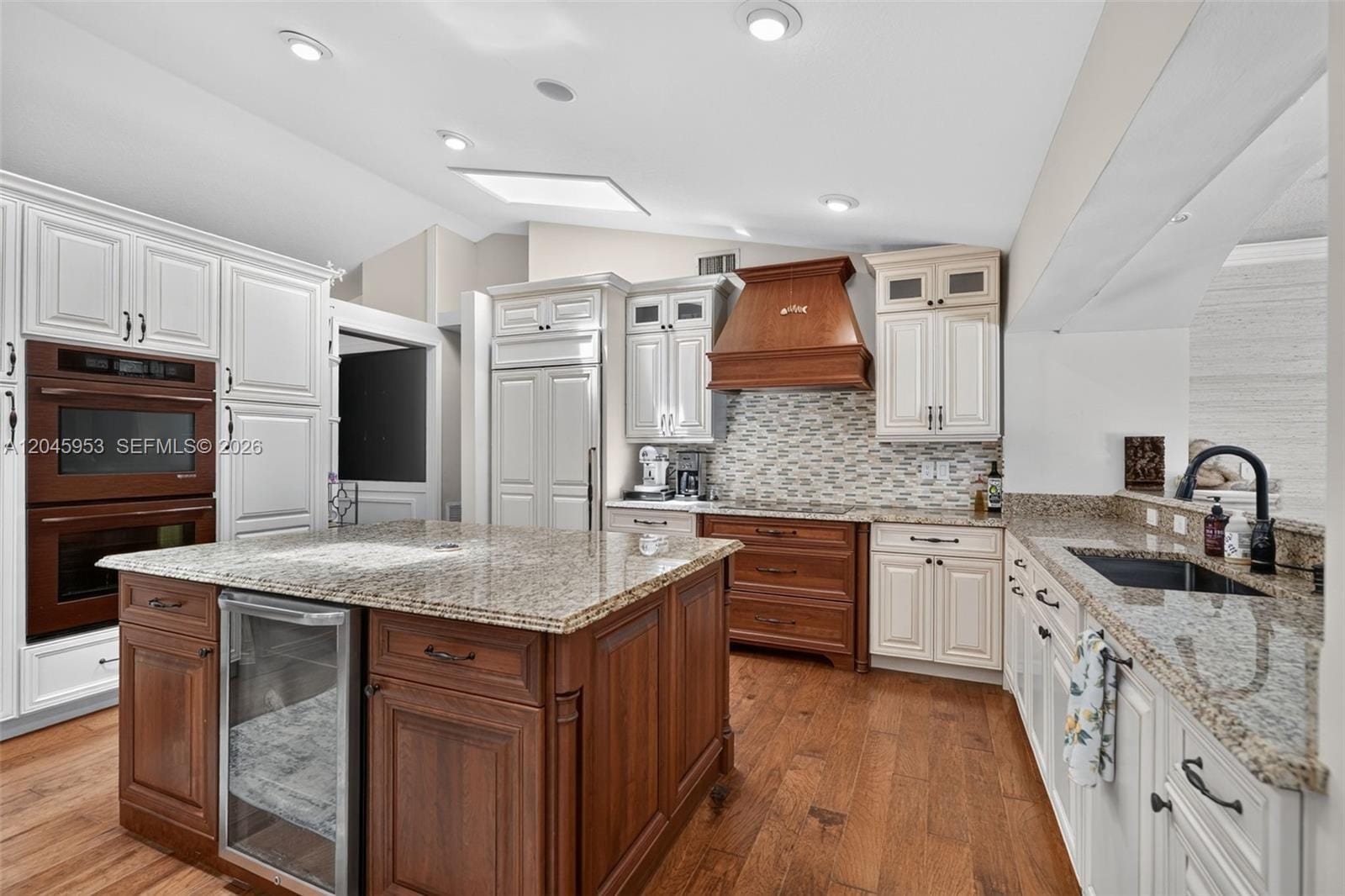 542 N Cypress Drive 542, Tequesta, FL 33469 photo 17