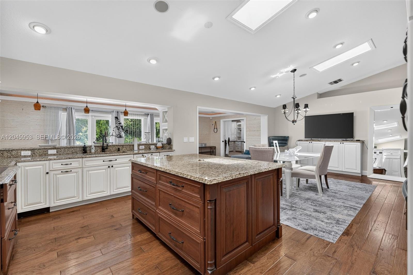 542 N Cypress Drive 542, Tequesta, FL 33469 photo 20