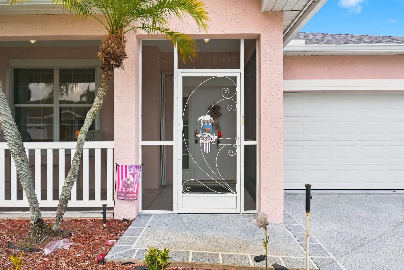 513 NW Cortina Lane — photo 5