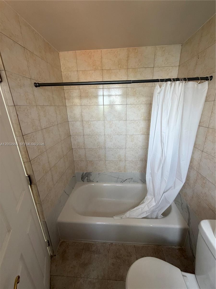 6767 Indian Creek Dr 3b 3B — photo 5