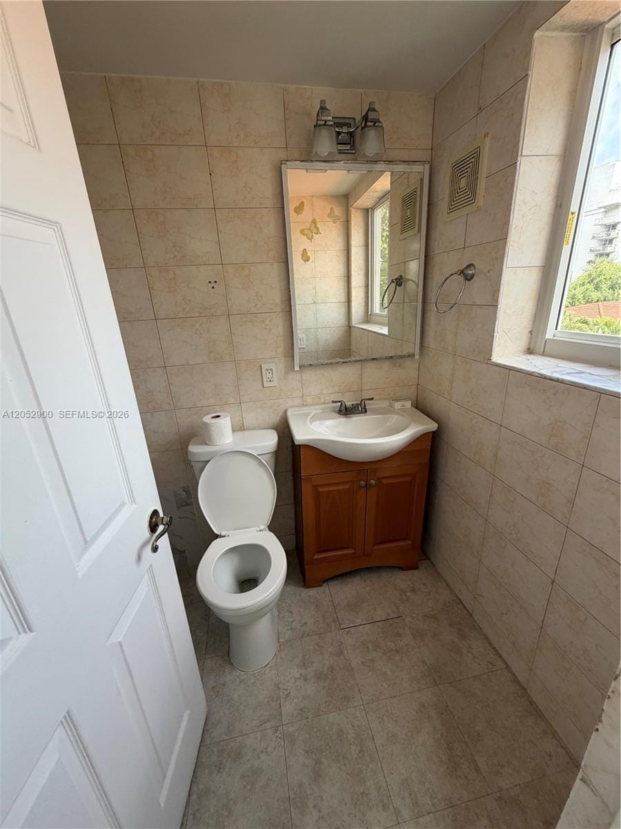 6767 Indian Creek Dr 3b 3B — photo 6