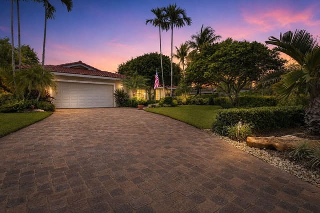 4060 Cypress Hammock Lane, Palm Aire Country Club, Pompano Beach, FL