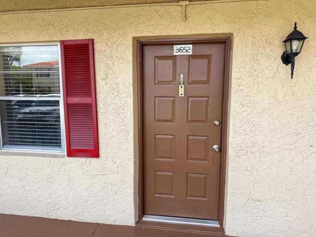 3652 N UNIVERSITY Drive C-3, Coral Springs, FL 33065