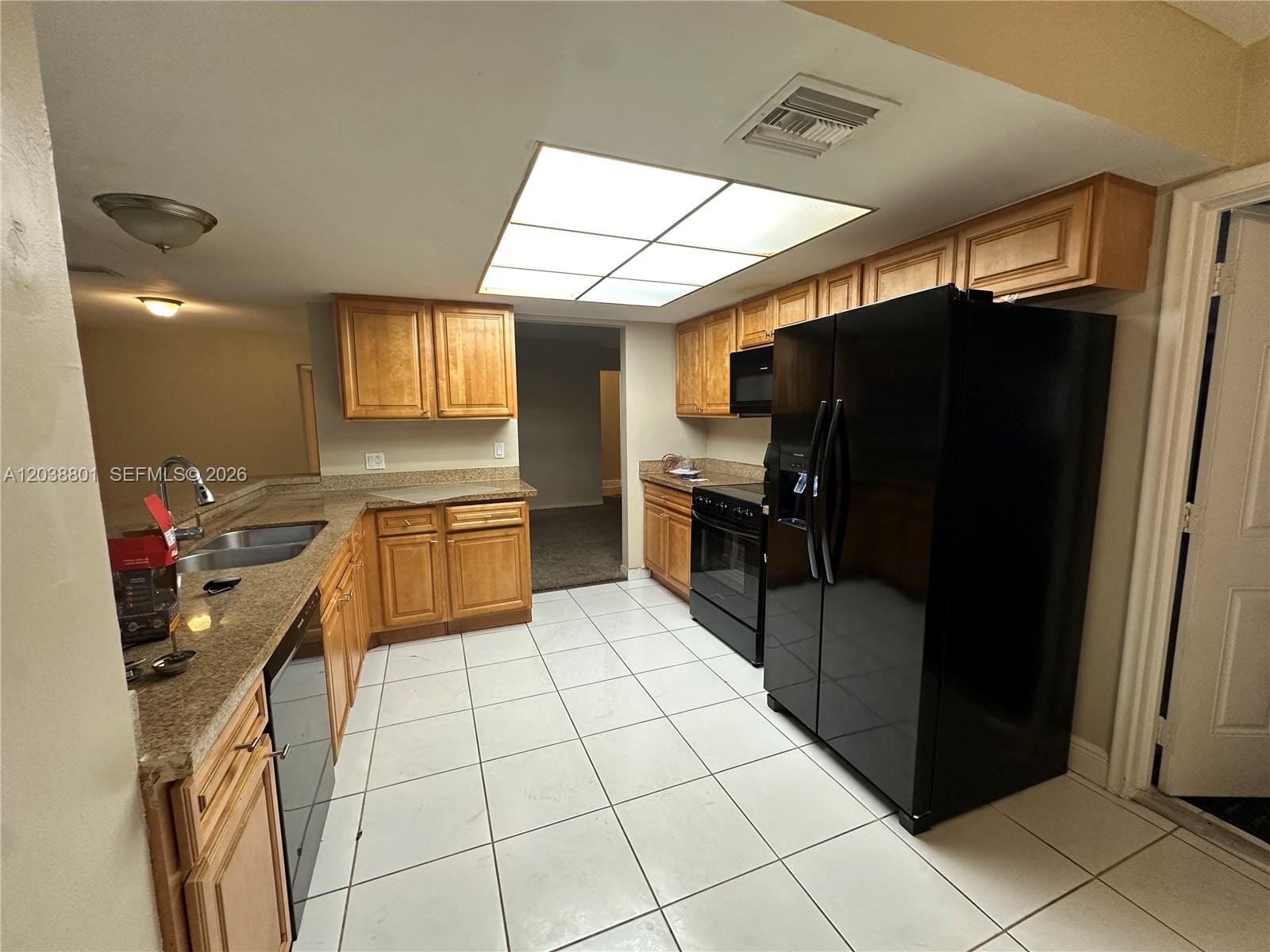 2121 N 52nd Avenue, Hollywood, FL 33021 photo 2