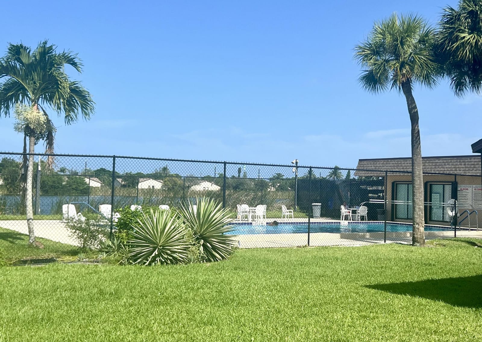 3104 Waterview Circle, Palm Springs, FL 33461 photo 17