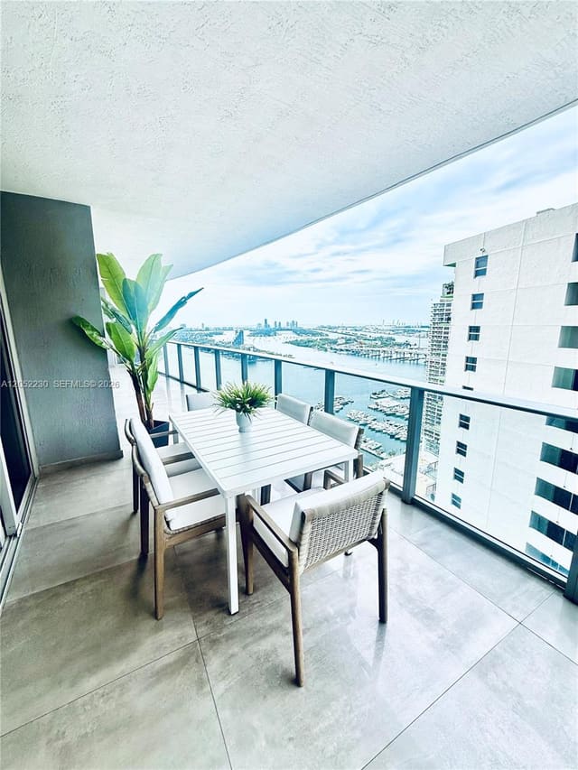 488 NE 18th Street 3210, Miami, FL 33132