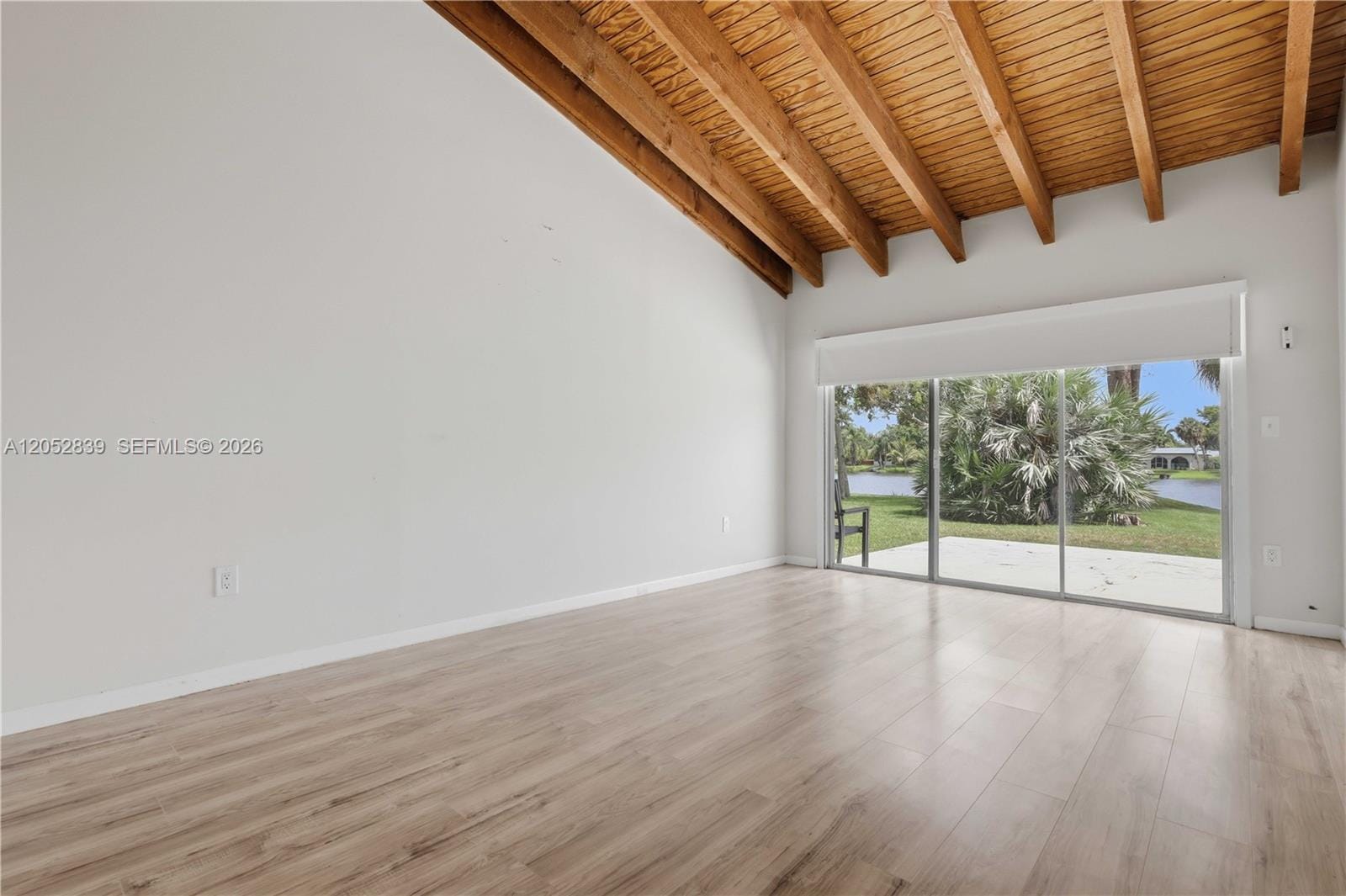 10680 Cherry Avenue — photo 9