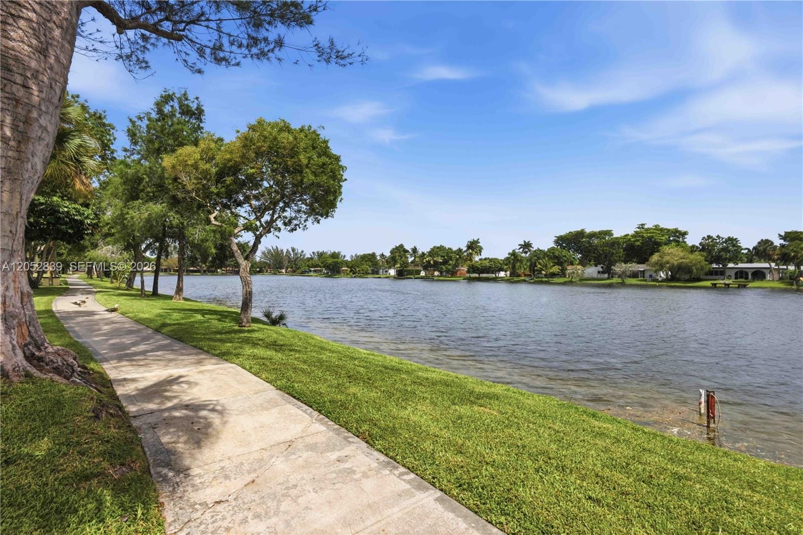 10680 Cherry Avenue, Pembroke Pines, FL 33026 photo 19