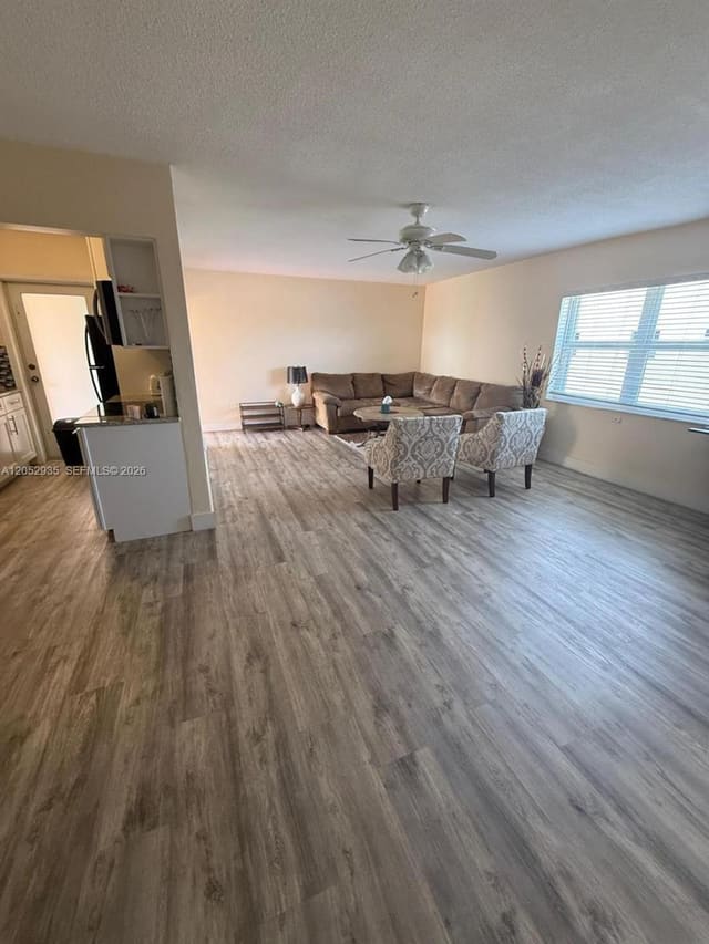 1747 Rodman Street 305, Hollywood, FL 33020