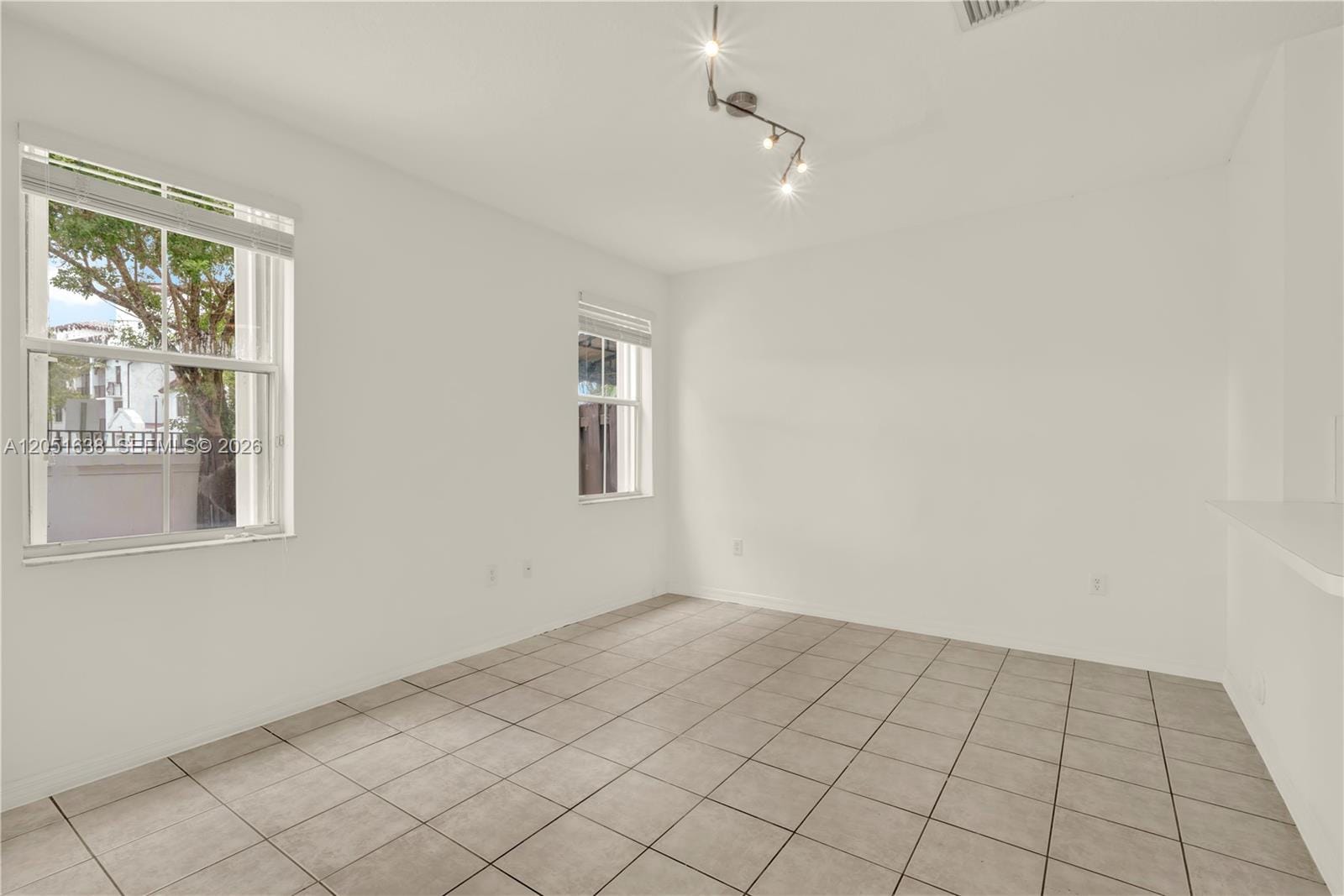 11416 NW 43rd Terrace, Doral, FL 33178 photo 13