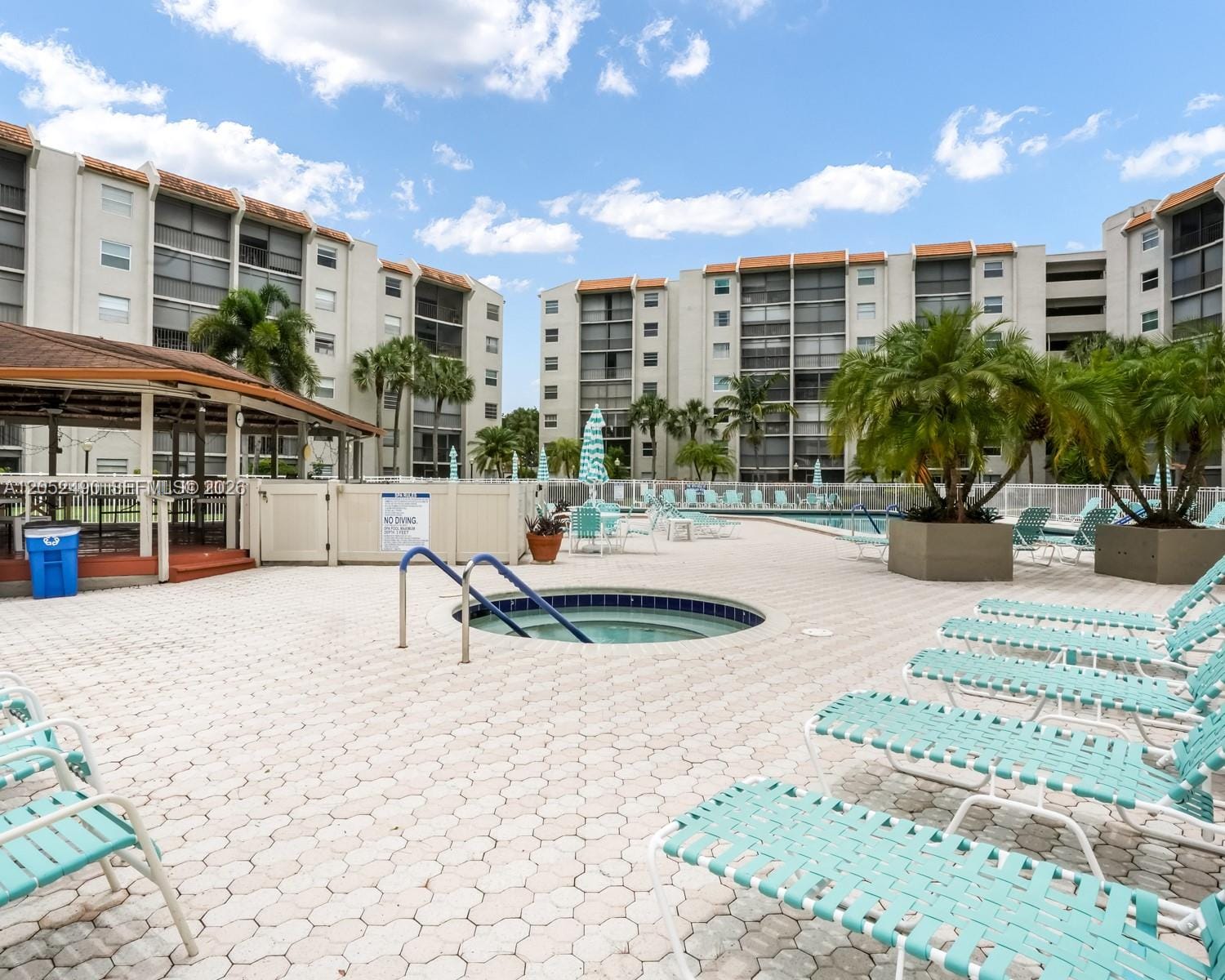 3930 Inverrary Boulevard 406-D — photo 9