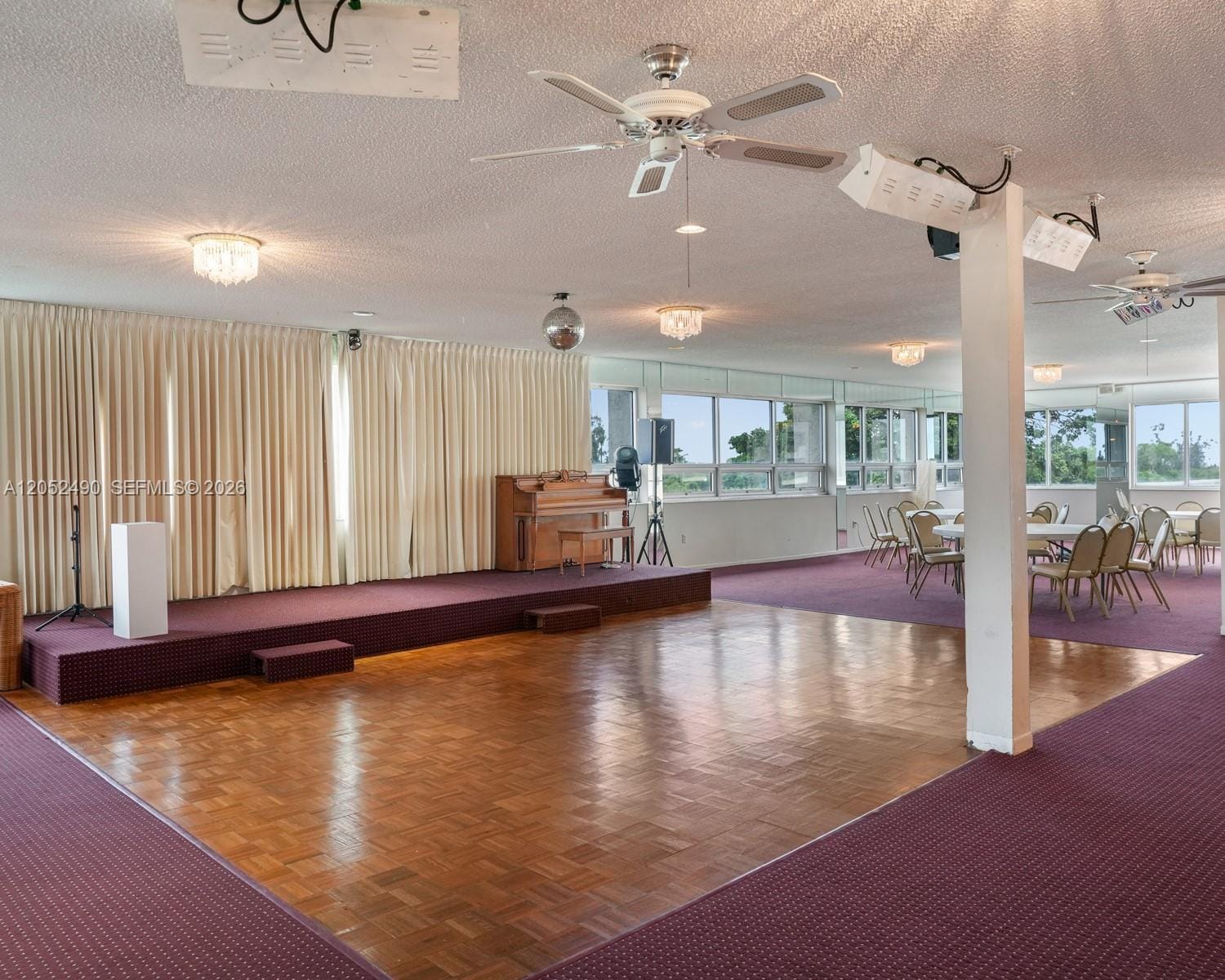 3930 Inverrary Boulevard 406-D — photo 12