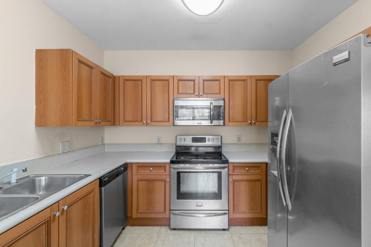 809 TALIA Circle E 809 — photo 6