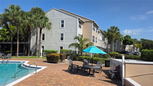 2315 N Congress Avenue 21, Boynton Beach, FL 33426